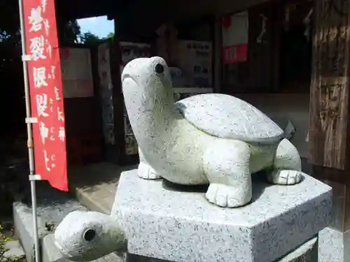 磐裂根裂神社の狛犬