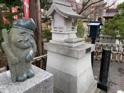 亀ケ池八幡宮の末社・摂社