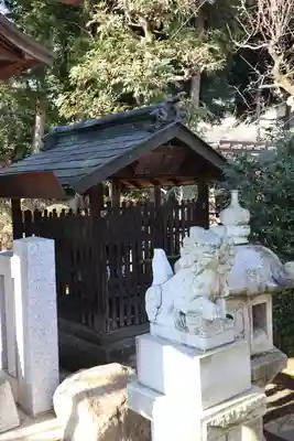 白蛇辨財天の狛犬