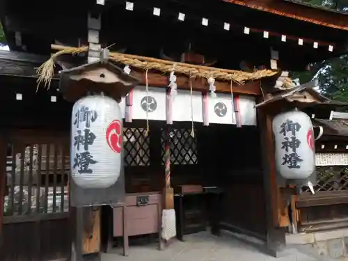 石坐神社の本殿