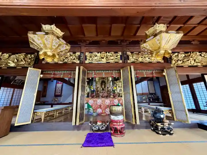 円満寺の{uncategorized: "未分類", other: "その他", undefined: "問題あり", building: "その他建物", grave: "お墓", sacred_gate: "鳥居", guardian: "狛犬", statue: "像", buddha: "仏像", history: "歴史", nature: "自然", garden: "庭園", animal: "動物", pagoda: "塔", temizu: "手水舎", mountain_gate: "山門・神門", sanctuary: "本殿・本堂", subordinate: "末社・摂社", art: "芸術", scenery: "景色", jizo: "地蔵", ema: "絵馬", goshuin: "御朱印", omikuji: "おみくじ", items: "授与品その他", amulet: "お守り", goshuincho: "御朱印帳", eats: "食事", festival: "お祭り", votive_dance: "神楽", shichigosan: "七五三参", wedding: "結婚式", experience: "体験その他", initially: "初詣", around: "周辺", anti_infection: "感染症対策"}