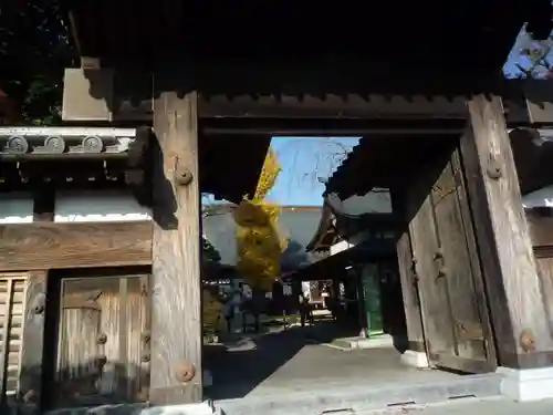 月山寺の山門・神門