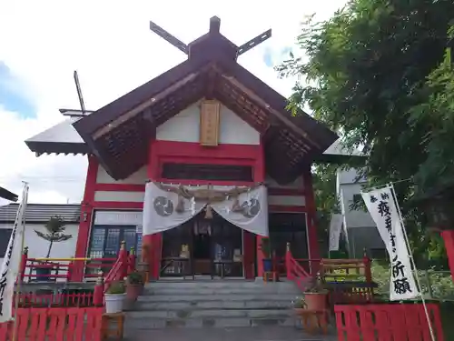 潮見ヶ岡神社の本殿