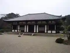 秋篠寺の本殿