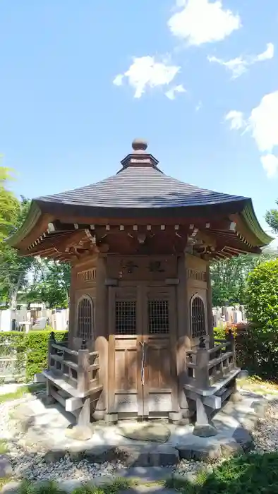 長青寺の建物その他