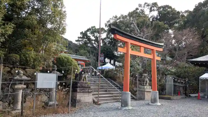 宇治神社の鳥居