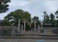 諏訪神社の鳥居
