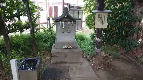高津諏訪神社の末社・摂社