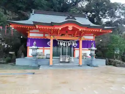御館山稲荷神社の本殿・本堂