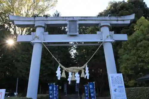 滑川神社 - 仕事と子どもの守り神の鳥居