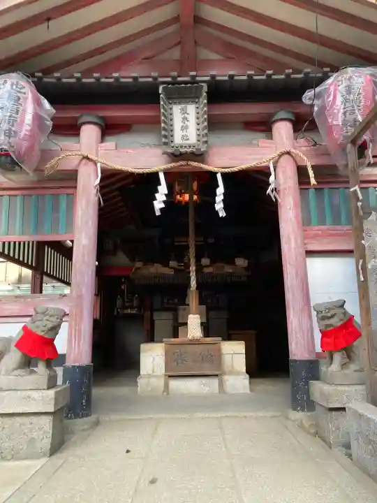 堀川戎神社の{uncategorized: "未分類", other: "その他", undefined: "問題あり", building: "その他建物", grave: "お墓", sacred_gate: "鳥居", guardian: "狛犬", statue: "像", buddha: "仏像", history: "歴史", nature: "自然", garden: "庭園", animal: "動物", pagoda: "塔", temizu: "手水舎", mountain_gate: "山門・神門", sanctuary: "本殿・本堂", subordinate: "末社・摂社", art: "芸術", scenery: "景色", jizo: "地蔵", ema: "絵馬", goshuin: "御朱印", omikuji: "おみくじ", items: "授与品その他", amulet: "お守り", goshuincho: "御朱印帳", eats: "食事", festival: "お祭り", votive_dance: "神楽", shichigosan: "七五三参", wedding: "結婚式", experience: "体験その他", initially: "初詣", around: "周辺", anti_infection: "感染症対策"}