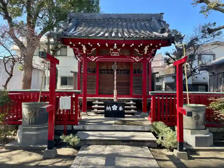 北野天神(仲六郷北野神社)の{uncategorized: "未分類", other: "その他", undefined: "問題あり", building: "その他建物", grave: "お墓", sacred_gate: "鳥居", guardian: "狛犬", statue: "像", buddha: "仏像", history: "歴史", nature: "自然", garden: "庭園", animal: "動物", pagoda: "塔", temizu: "手水舎", mountain_gate: "山門・神門", sanctuary: "本殿・本堂", subordinate: "末社・摂社", art: "芸術", scenery: "景色", jizo: "地蔵", ema: "絵馬", goshuin: "御朱印", omikuji: "おみくじ", items: "授与品その他", amulet: "お守り", goshuincho: "御朱印帳", eats: "食事", festival: "お祭り", votive_dance: "神楽", shichigosan: "七五三参", wedding: "結婚式", experience: "体験その他", initially: "初詣", around: "周辺", anti_infection: "感染症対策"}