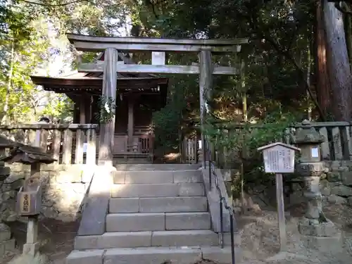 石上神宮の鳥居