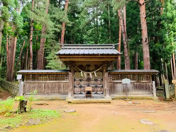 土津神社|こどもと出世の神さまの山門・神門