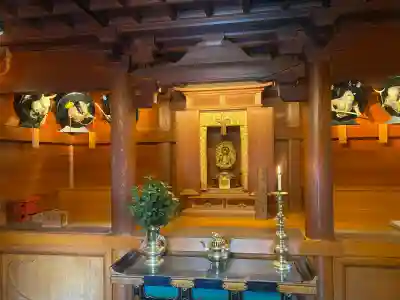 播州清水寺の{uncategorized: "未分類", other: "その他", undefined: "問題あり", building: "その他建物", grave: "お墓", sacred_gate: "鳥居", guardian: "狛犬", statue: "像", buddha: "仏像", history: "歴史", nature: "自然", garden: "庭園", animal: "動物", pagoda: "塔", temizu: "手水舎", mountain_gate: "山門・神門", sanctuary: "本殿・本堂", subordinate: "末社・摂社", art: "芸術", scenery: "景色", jizo: "地蔵", ema: "絵馬", goshuin: "御朱印", omikuji: "おみくじ", items: "授与品その他", amulet: "お守り", goshuincho: "御朱印帳", eats: "食事", festival: "お祭り", votive_dance: "神楽", shichigosan: "七五三参", wedding: "結婚式", experience: "体験その他", initially: "初詣", around: "周辺", anti_infection: "感染症対策"}