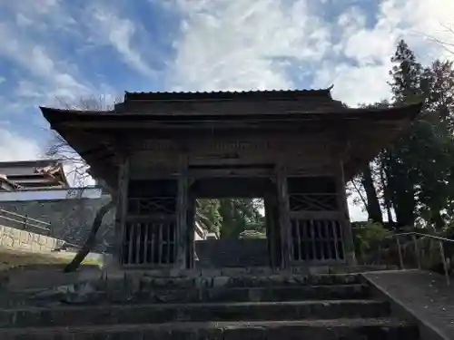 本山寺の山門