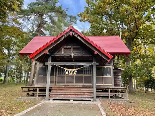 北龍神社の本殿