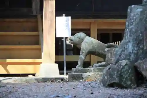 鷲神社の狛犬