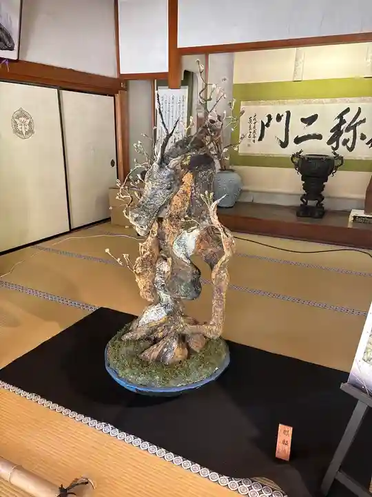 西教寺の芸術
