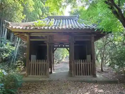 高讃寺の山門・神門
