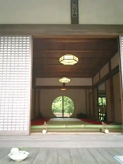 明月院の本殿・本堂