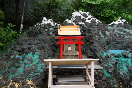 京濱伏見稲荷神社の末社・摂社