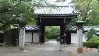 真盛寺の山門・神門