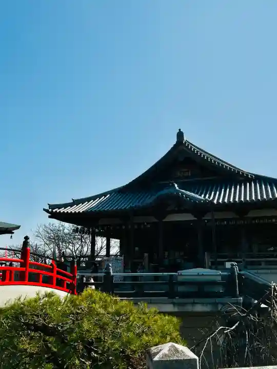 観音山慈眼院(高崎観音)の{uncategorized: "未分類", other: "その他", undefined: "問題あり", building: "その他建物", grave: "お墓", sacred_gate: "鳥居", guardian: "狛犬", statue: "像", buddha: "仏像", history: "歴史", nature: "自然", garden: "庭園", animal: "動物", pagoda: "塔", temizu: "手水舎", mountain_gate: "山門・神門", sanctuary: "本殿・本堂", subordinate: "末社・摂社", art: "芸術", scenery: "景色", jizo: "地蔵", ema: "絵馬", goshuin: "御朱印", omikuji: "おみくじ", items: "授与品その他", amulet: "お守り", goshuincho: "御朱印帳", eats: "食事", festival: "お祭り", votive_dance: "神楽", shichigosan: "七五三参", wedding: "結婚式", experience: "体験その他", initially: "初詣", around: "周辺", anti_infection: "感染症対策"}