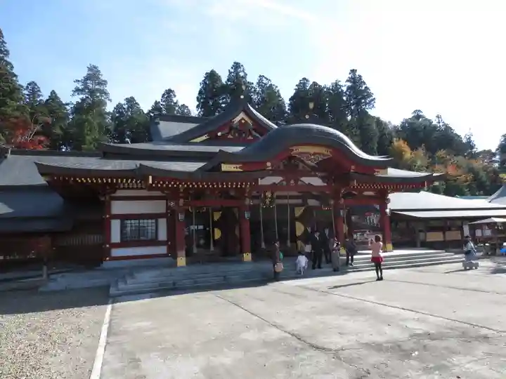 盛岡八幡宮の本殿・本堂