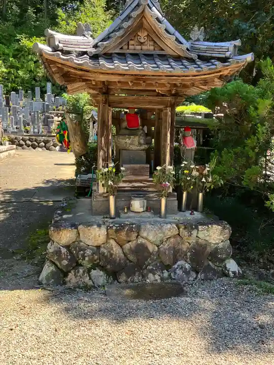 恵利寺(岐阜県)