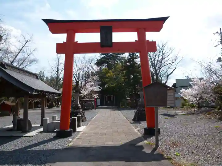 津島神社の鳥居