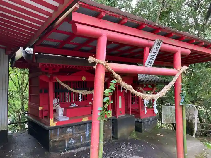 陰陽石神社の本殿・本堂
