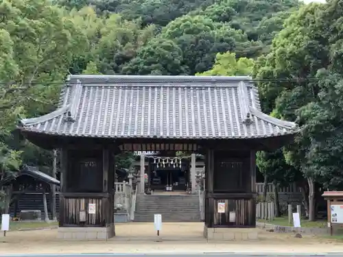 松帆神社の山門・神門