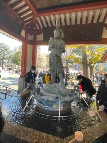 浅草寺の手水舎