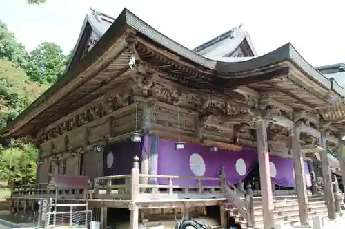 成相寺の本殿