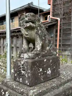 夷隅神社の{uncategorized: "未分類", other: "その他", undefined: "問題あり", building: "その他建物", grave: "お墓", sacred_gate: "鳥居", guardian: "狛犬", statue: "像", buddha: "仏像", history: "歴史", nature: "自然", garden: "庭園", animal: "動物", pagoda: "塔", temizu: "手水舎", mountain_gate: "山門・神門", sanctuary: "本殿・本堂", subordinate: "末社・摂社", art: "芸術", scenery: "景色", jizo: "地蔵", ema: "絵馬", goshuin: "御朱印", omikuji: "おみくじ", items: "授与品その他", amulet: "お守り", goshuincho: "御朱印帳", eats: "食事", festival: "お祭り", votive_dance: "神楽", shichigosan: "七五三参", wedding: "結婚式", experience: "体験その他", initially: "初詣", around: "周辺", anti_infection: "感染症対策"}