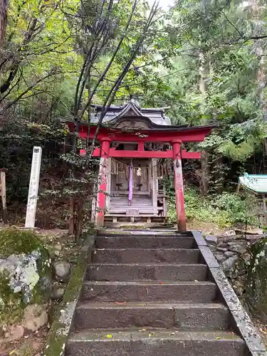 鳥海山大物忌神社蕨岡口ノ宮の末社・摂社