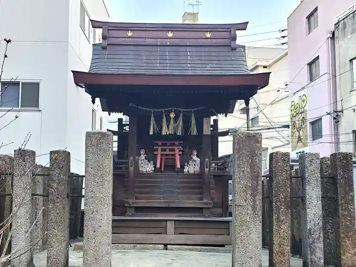 三輪神社の末社・摂社