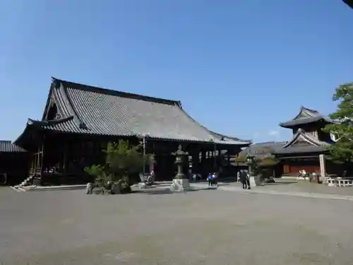 大通寺（長浜御坊）の本殿