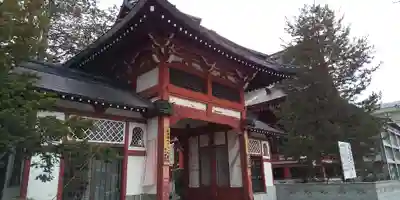 眞久寺の山門・神門
