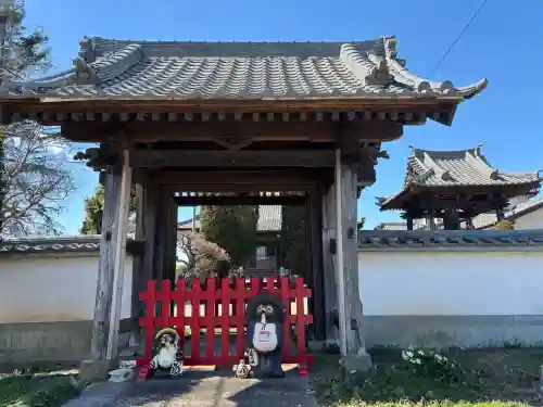 宗英寺の{uncategorized: "未分類", other: "その他", undefined: "問題あり", building: "その他建物", grave: "お墓", sacred_gate: "鳥居", guardian: "狛犬", statue: "像", buddha: "仏像", history: "歴史", nature: "自然", garden: "庭園", animal: "動物", pagoda: "塔", temizu: "手水舎", mountain_gate: "山門・神門", sanctuary: "本殿・本堂", subordinate: "末社・摂社", art: "芸術", scenery: "景色", jizo: "地蔵", ema: "絵馬", goshuin: "御朱印", omikuji: "おみくじ", items: "授与品その他", amulet: "お守り", goshuincho: "御朱印帳", eats: "食事", festival: "お祭り", votive_dance: "神楽", shichigosan: "七五三参", wedding: "結婚式", experience: "体験その他", initially: "初詣", around: "周辺", anti_infection: "感染症対策"}