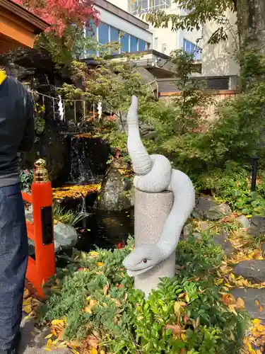 蛇窪神社の狛犬