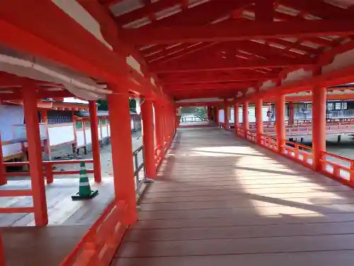 厳島神社(広島県)