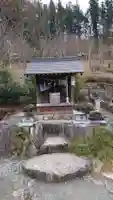 かえる神社の本殿・本堂