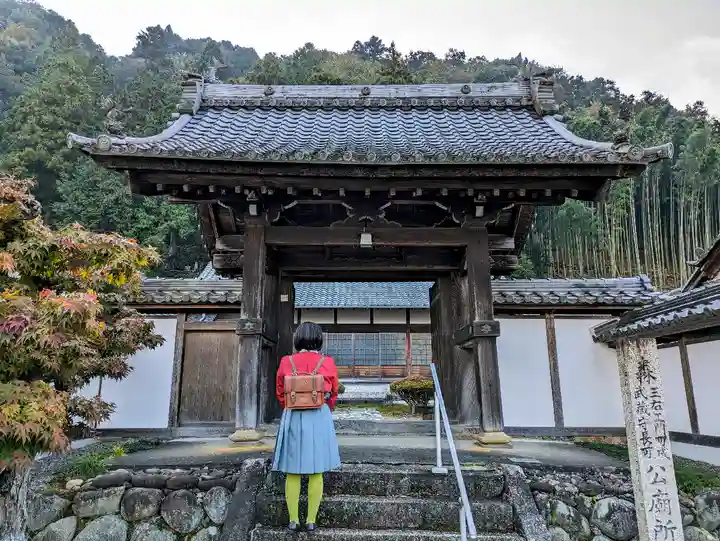 可成寺の山門・神門