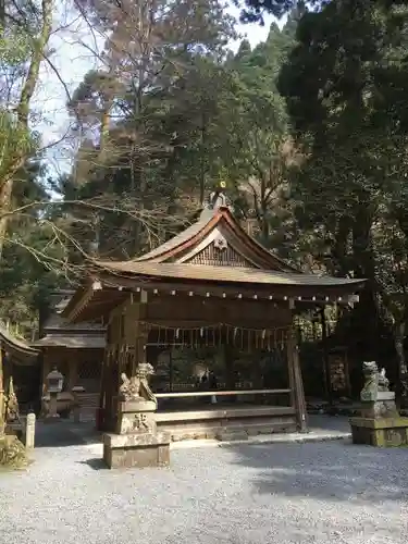 貴船神社の本殿