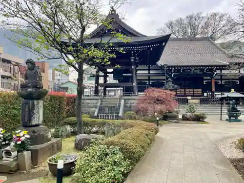 西雲寺の{uncategorized: "未分類", other: "その他", undefined: "問題あり", building: "その他建物", grave: "お墓", sacred_gate: "鳥居", guardian: "狛犬", statue: "像", buddha: "仏像", history: "歴史", nature: "自然", garden: "庭園", animal: "動物", pagoda: "塔", temizu: "手水舎", mountain_gate: "山門・神門", sanctuary: "本殿・本堂", subordinate: "末社・摂社", art: "芸術", scenery: "景色", jizo: "地蔵", ema: "絵馬", goshuin: "御朱印", omikuji: "おみくじ", items: "授与品その他", amulet: "お守り", goshuincho: "御朱印帳", eats: "食事", festival: "お祭り", votive_dance: "神楽", shichigosan: "七五三参", wedding: "結婚式", experience: "体験その他", initially: "初詣", around: "周辺", anti_infection: "感染症対策"}