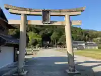 六條八幡宮の鳥居