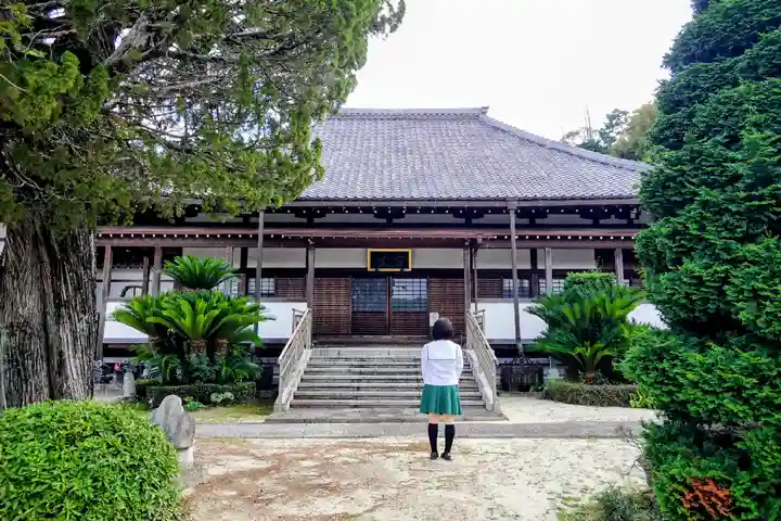 大興寺の本殿・本堂