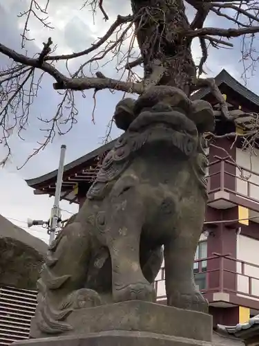 羽田神社の狛犬